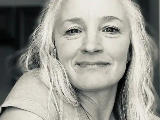 Lisa Knowlton,
Health & Wellness, Spirituality, Grief, Love and Relationships, Personal Development & Coaching, Arts
Expert at Simposium Perkasa 2025